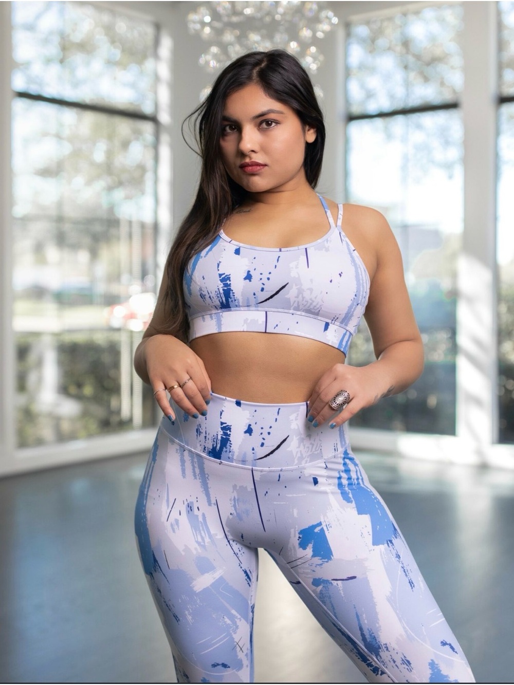 BuffBunny Light Blue & White Abstract Print Sports Bra